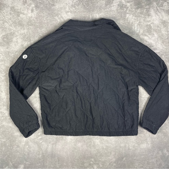 Vuori Jacket Womens XL Halo Insulated Jacket Active Warm Cozy Comfy Quilted - Picture 8 of 12